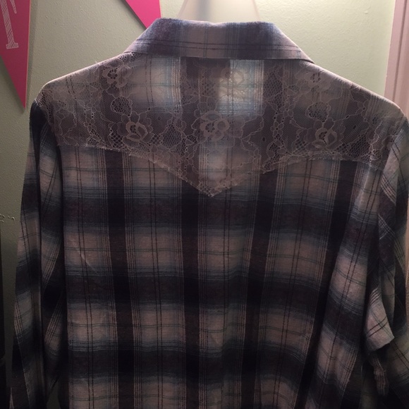 Flannel - Picture 2 of 2